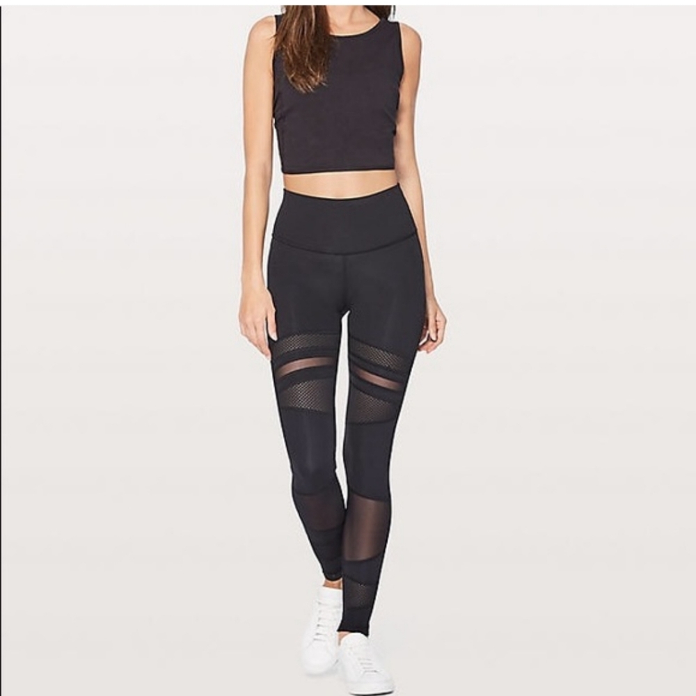 Lululemon Wunder Under High Rise Mesh 28" Size